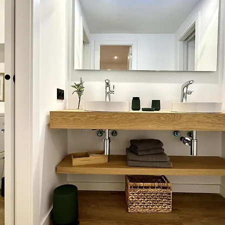 Appartamento Frente Al Mar, Piscina Panorámica, Dos Pkg *