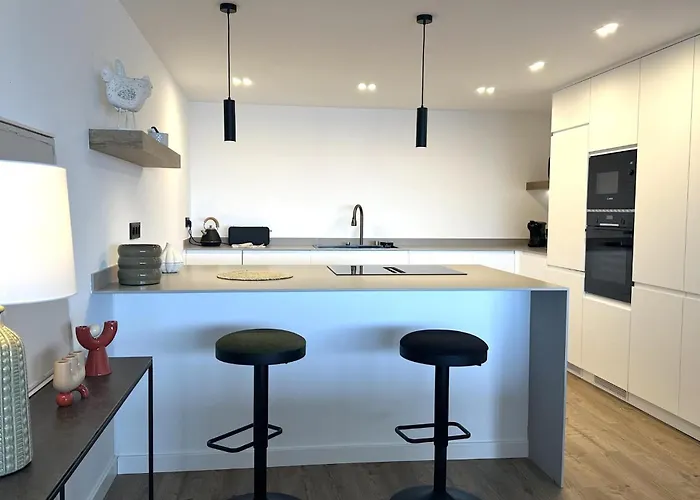 Appartement Lets Holidays Duplex Frente Al Mar, Piscina Panoramica, Dos Pkg Tossa de Mar