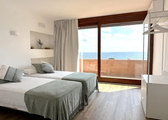 Appartement Lets Holidays Duplex Frente Al Mar, Piscina Panoramica, Dos Pkg