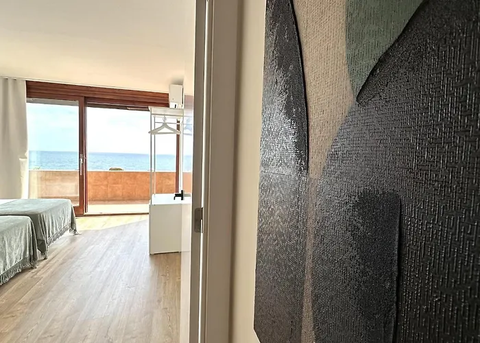 Lets Holidays Duplex Frente Al Mar, Piscina Panoramica, Dos Pkg Appartement Tossa de Mar