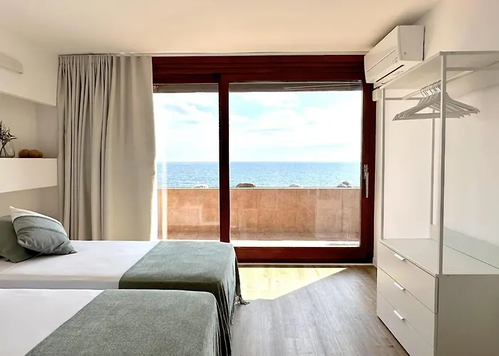 Appartement Lets Holidays Duplex Frente Al Mar, Piscina Panoramica, Dos Pkg Tossa de Mar